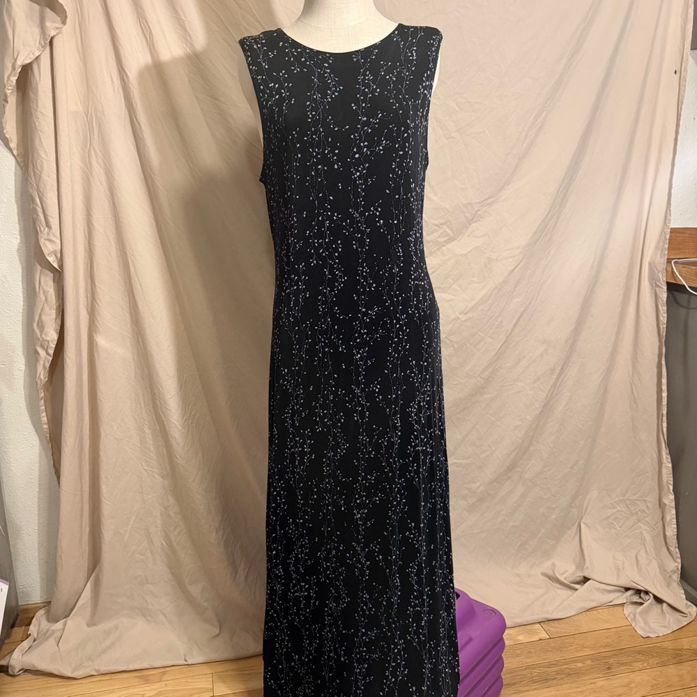 Ronni Nicole Black Sleeveless Maxi with White Speckle Print